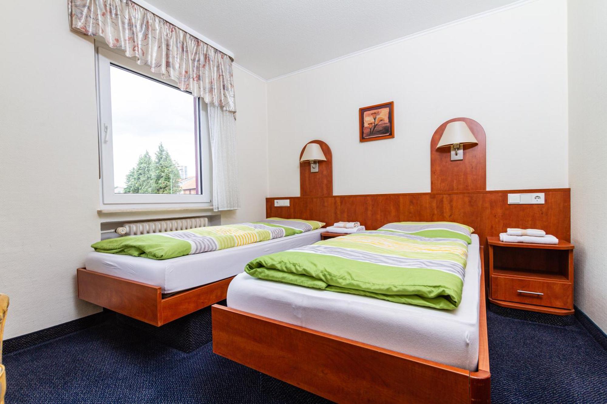 Georgshof 3*